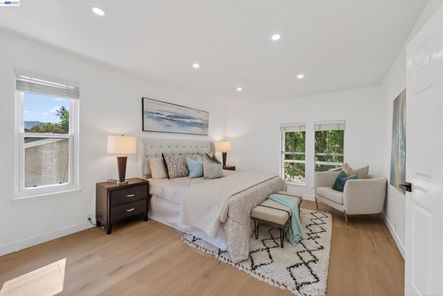2865 Longspur Way, Pleasanton, CA 94566