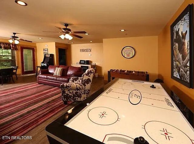 1204 Bianca Way, Gatlinburg, TN 37738
