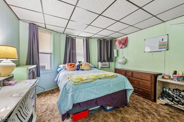 50 Preston St, Ridgefield Park Village, NJ 07660