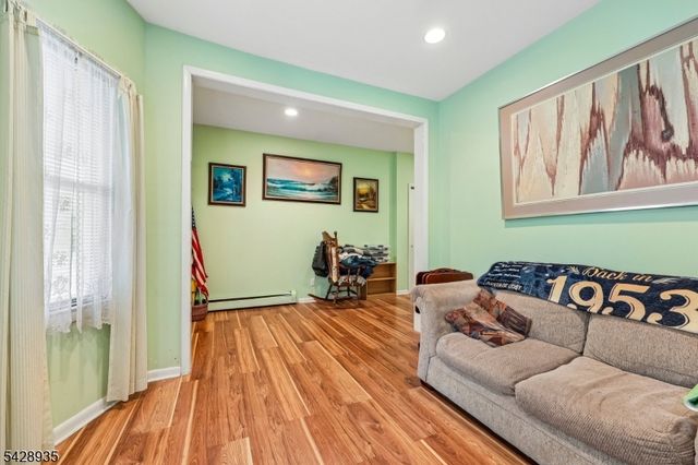 50 Preston St, Ridgefield Park Village, NJ 07660