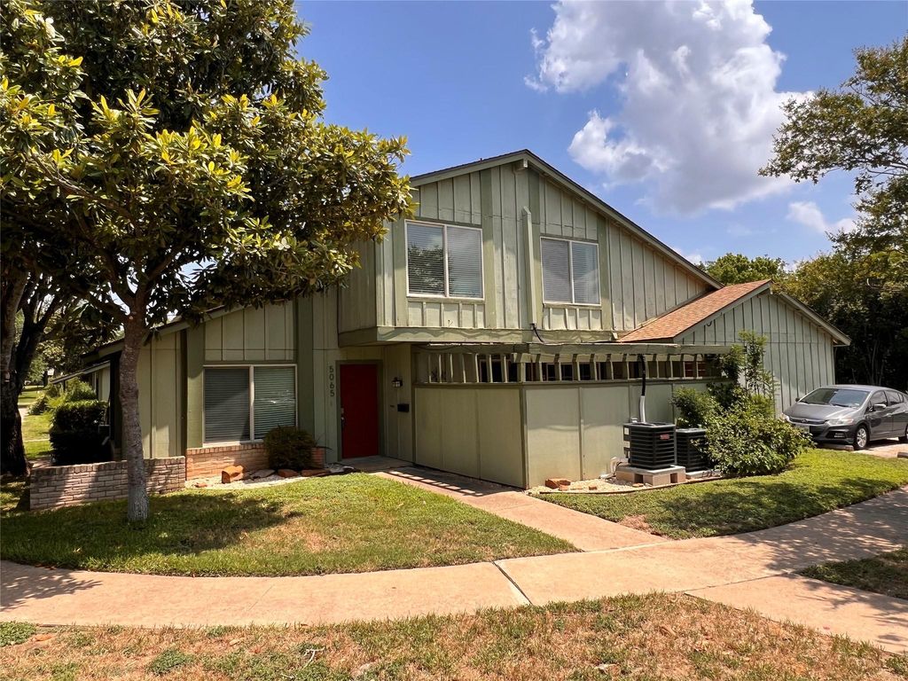 5065 Fort Clark DR, Austin, TX 78745