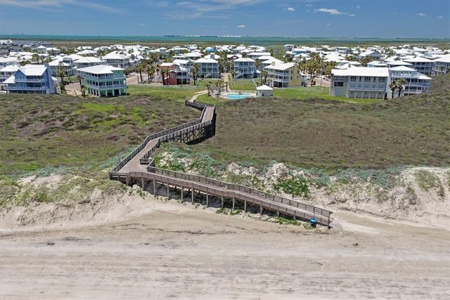228 Keewaydin Lane, Port Aransas, TX 78373