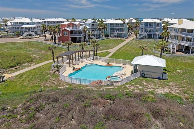 228 Keewaydin Lane, Port Aransas, TX 78373