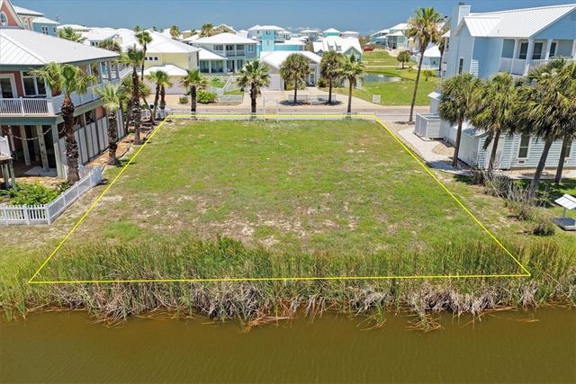228 Keewaydin Lane, Port Aransas, TX 78373