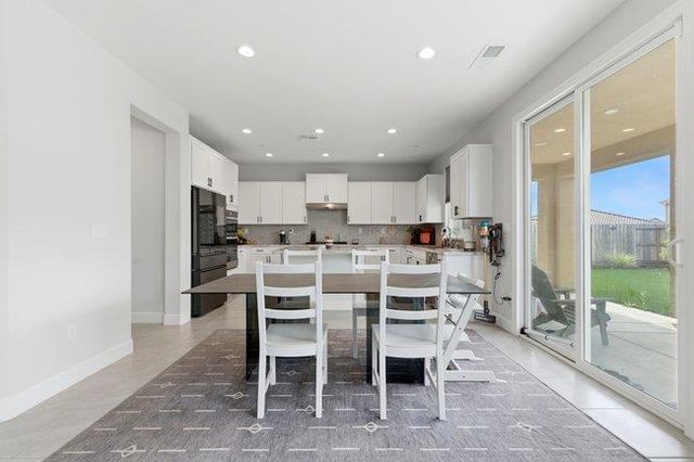 1096 Wildrose Drive, Hollister, CA 95023