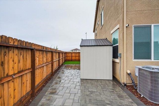 1096 Wildrose Drive, Hollister, CA 95023