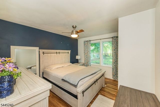 30 Tobyhanna Trl, Hopatcong Boro, NJ 07843