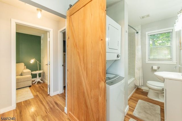 30 Tobyhanna Trl, Hopatcong Boro, NJ 07843