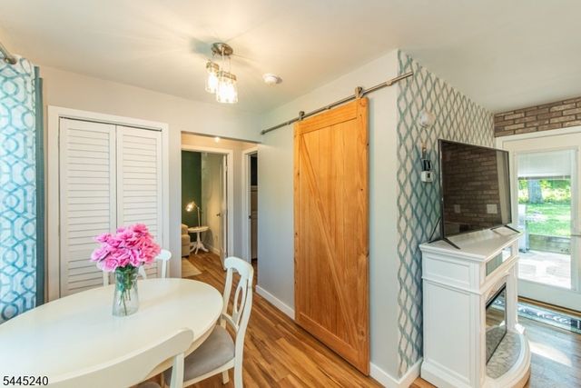 30 Tobyhanna Trl, Hopatcong Boro, NJ 07843