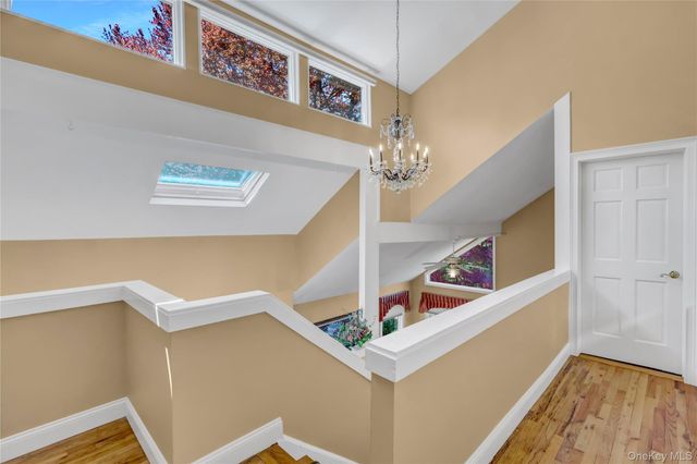 9 Ernest Court, Kings Park, NY 11754