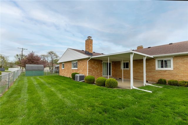 305 Sharon Drive, Covington, OH 45318