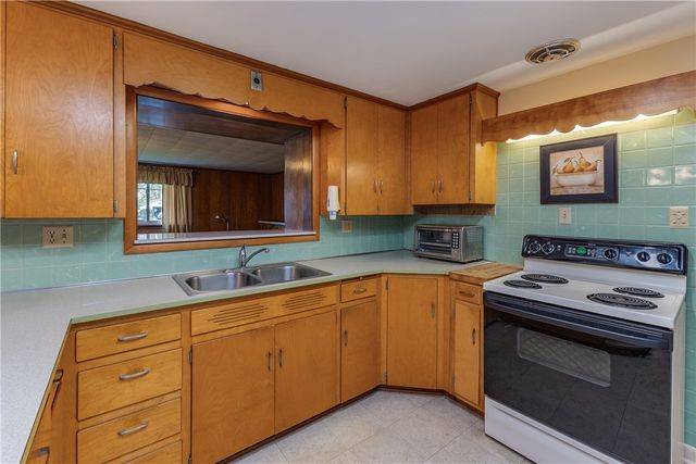 305 Sharon Drive, Covington, OH 45318