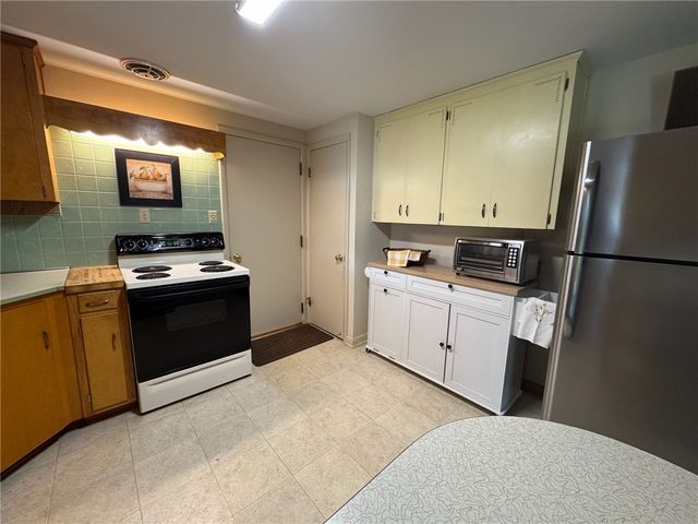 305 Sharon Drive, Covington, OH 45318