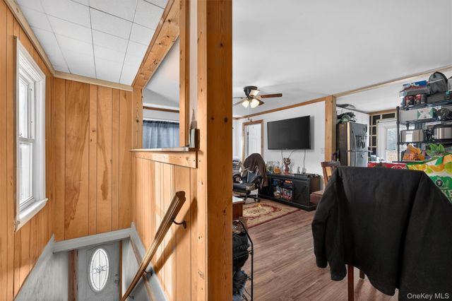 4 Chapel Street, Ellenville, NY 12428