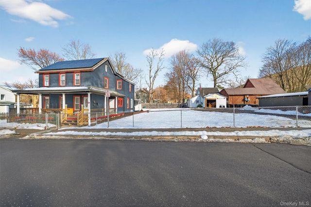 4 Chapel Street, Ellenville, NY 12428