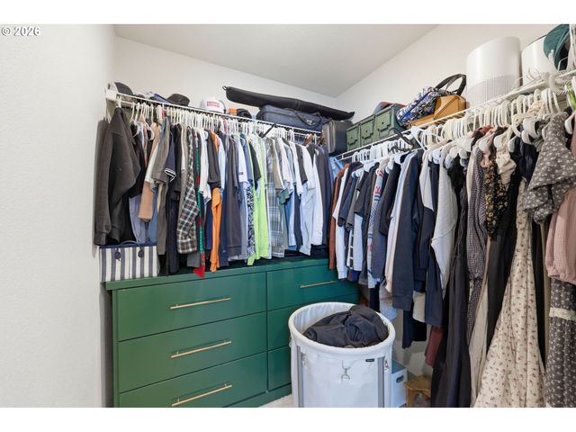 5461 EARTH Pl, Salem, OR 97301