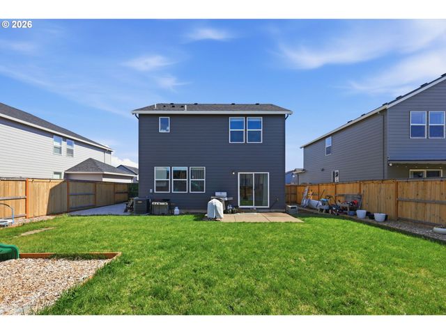 5461 EARTH Pl, Salem, OR 97301