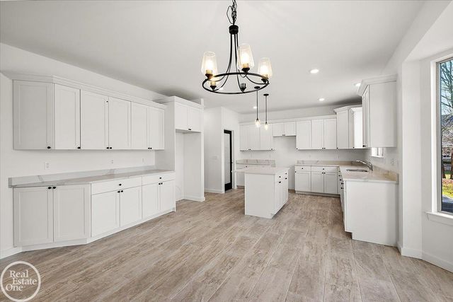 50567 Summit View Drive, Macomb Twp, MI 48044