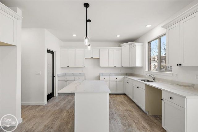 50567 Summit View Drive, Macomb Twp, MI 48044