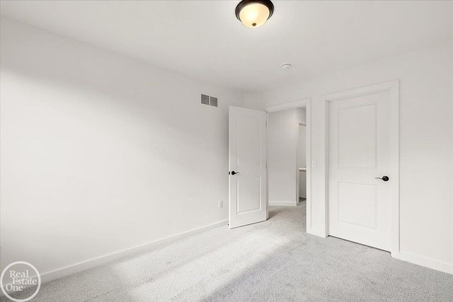 50567 Summit View Drive, Macomb Twp, MI 48044