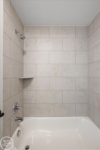 50567 Summit View Drive, Macomb Twp, MI 48044