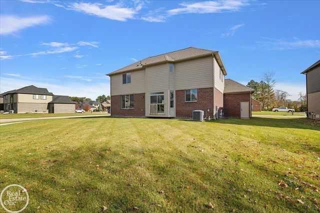 50567 Summit View Drive, Macomb Twp, MI 48044