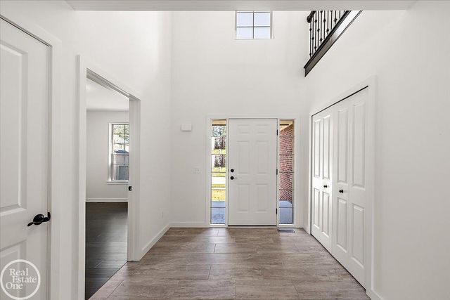 50567 Summit View Drive, Macomb Twp, MI 48044