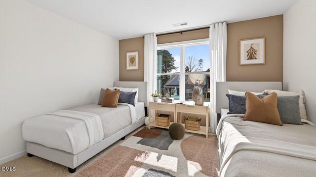 501 Dorset Stream Drive, Fuquay Varina, NC 27526