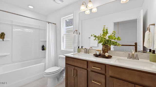 501 Dorset Stream Drive, Fuquay Varina, NC 27526