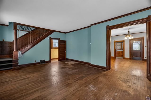 1272 SW Buchanan ST, Topeka, KS 66604