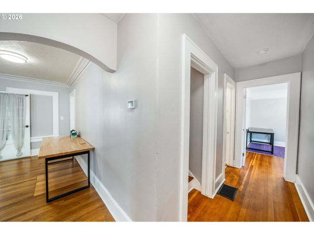 692 JEFFERSON St, Eugene, OR 97402