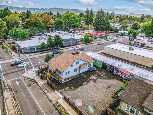 692 JEFFERSON St, Eugene, OR 97402