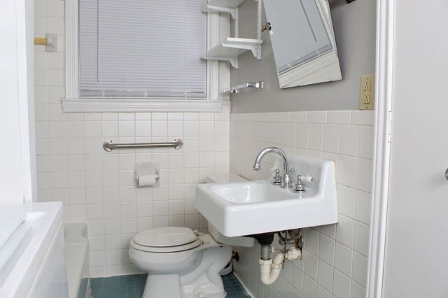 6630 Lawndale Street 2, Houston, TX 77023