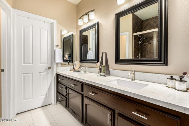 9625 E HOLIDAY Way, Sun Lakes, AZ 85248