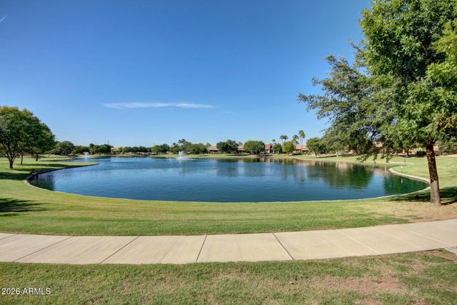 9625 E HOLIDAY Way, Sun Lakes, AZ 85248