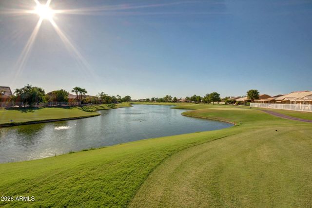 9625 E HOLIDAY Way, Sun Lakes, AZ 85248