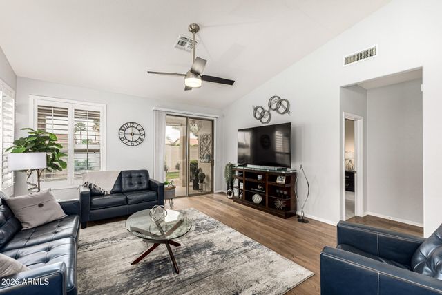 9625 E HOLIDAY Way, Sun Lakes, AZ 85248