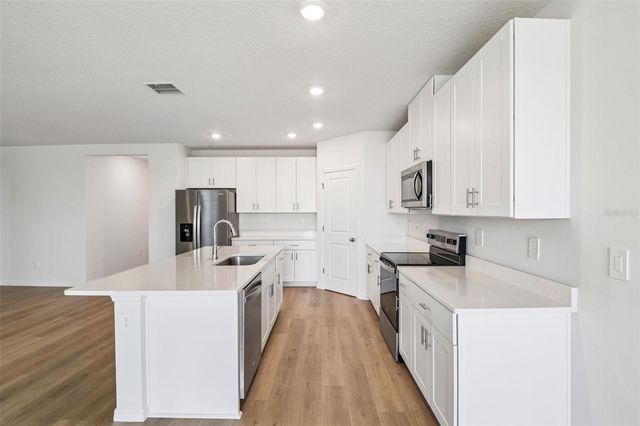 1631 COOLRIDGE PLACE, Zephyrhills, FL 33541
