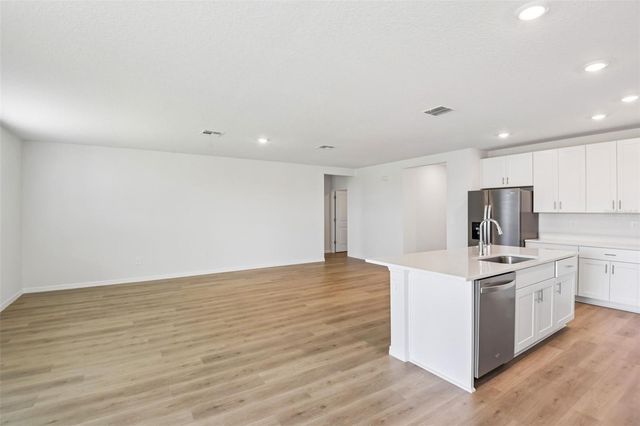 1631 COOLRIDGE PLACE, Zephyrhills, FL 33541