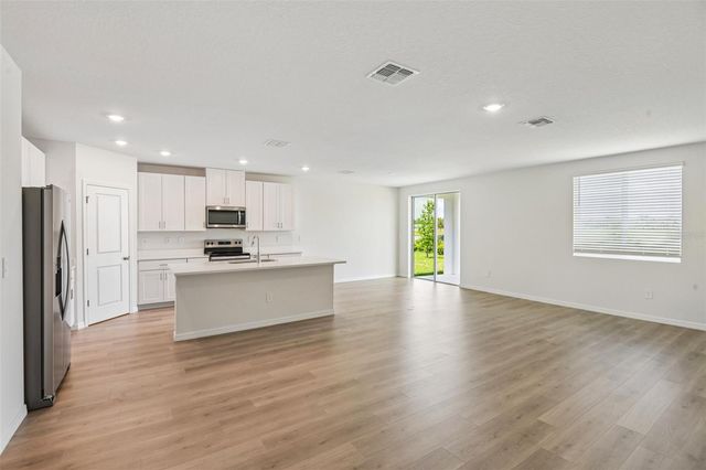 1631 COOLRIDGE PLACE, Zephyrhills, FL 33541