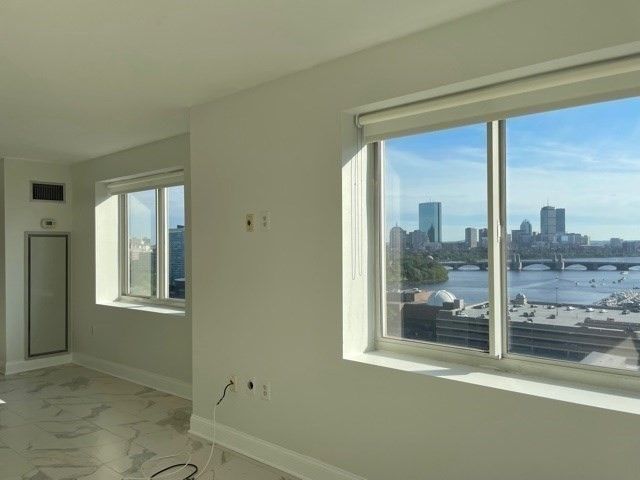 10 Museum Way 1824, Cambridge, MA 02141