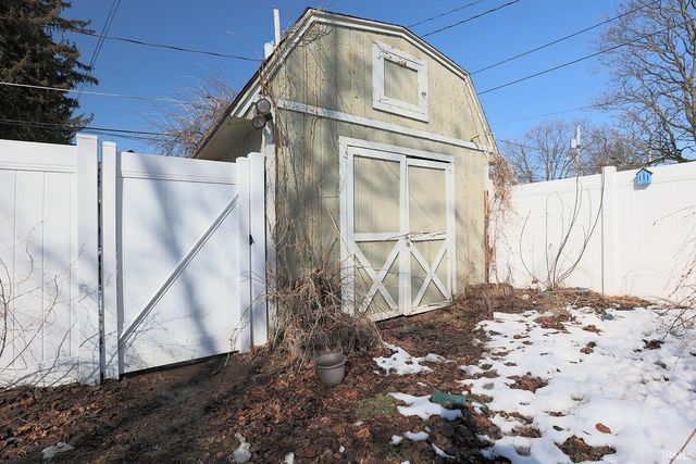 1025 Rivermet Avenue, Fort Wayne, IN 46805