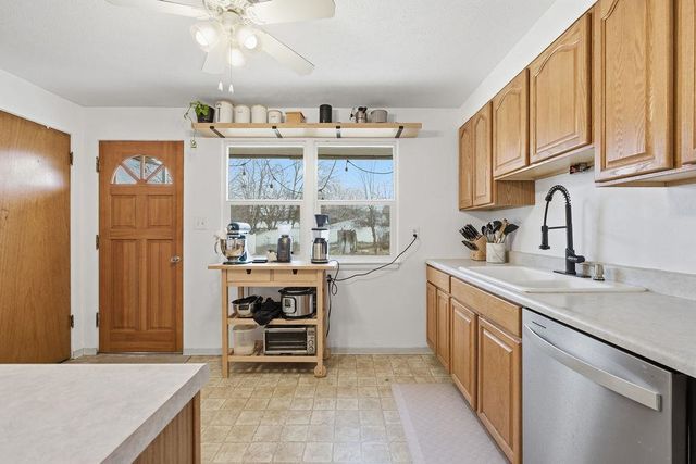 5924 N BELT St, Spokane, WA 99205