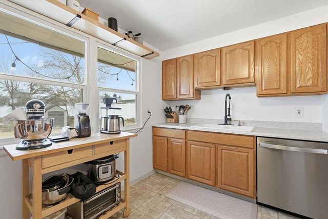 5924 N BELT St, Spokane, WA 99205