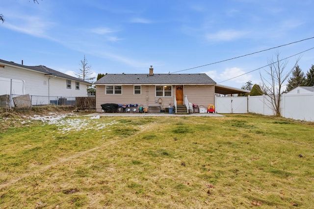 5924 N BELT St, Spokane, WA 99205