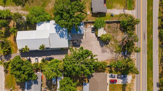 826 W SHELL POINT STREET, Ruskin, FL 33570