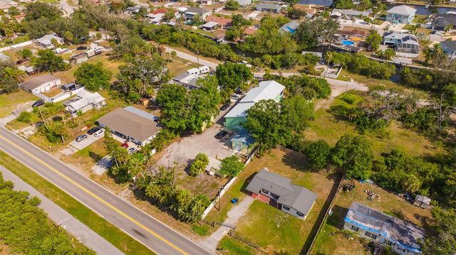 826 W SHELL POINT STREET, Ruskin, FL 33570