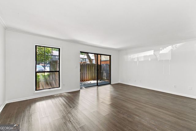 6851 Roswell Road K2, Sandy Springs, GA 30328