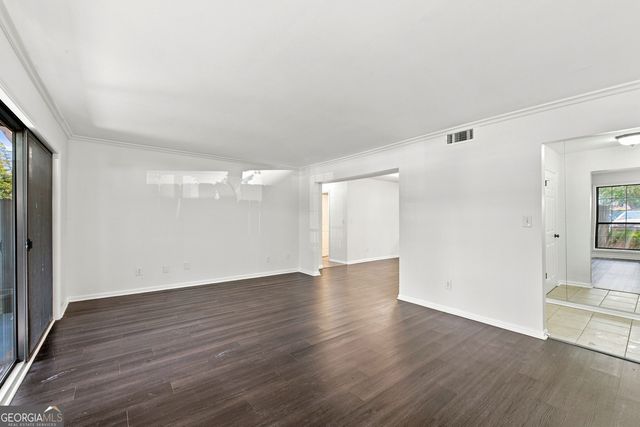 6851 Roswell Road K2, Sandy Springs, GA 30328