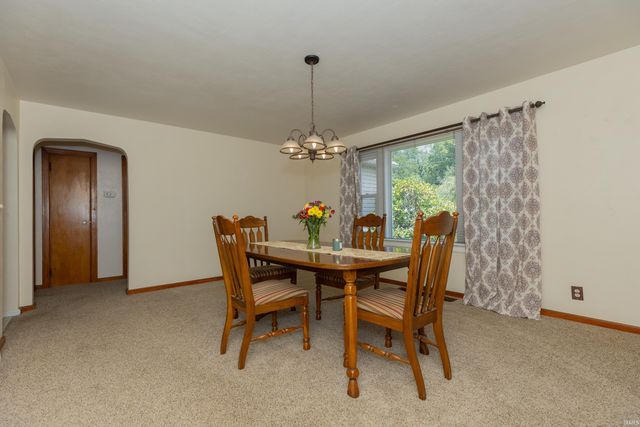 3306 W Maryland Street, Evansville, IN 47720